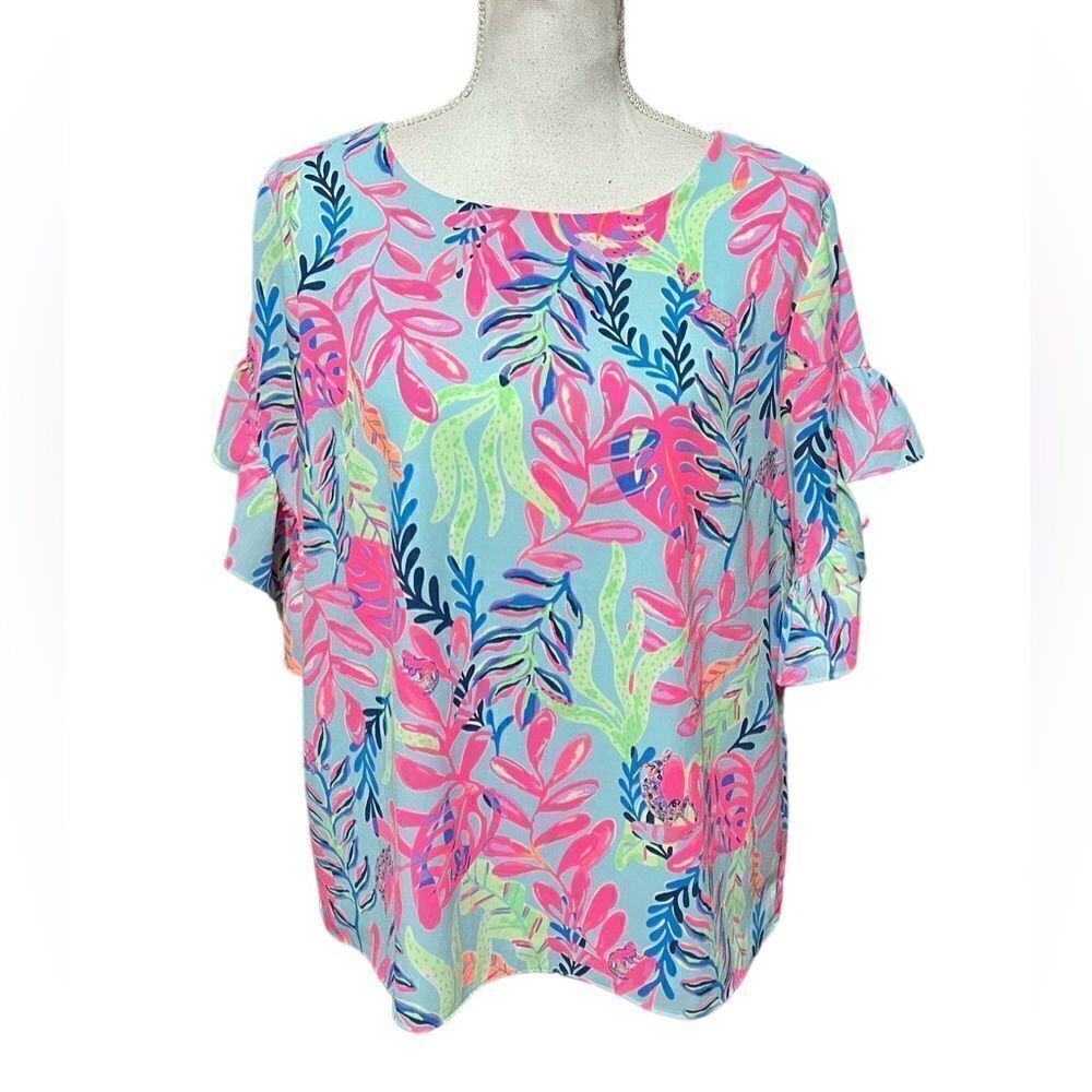 Lilly Pulitzer Darlah Blue Pink Floral‎ Top Ruffle Sleeve you’ve been spotted
